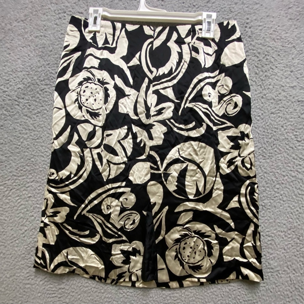 Talbots Skirt Women 10 Black White Floral 100% silk